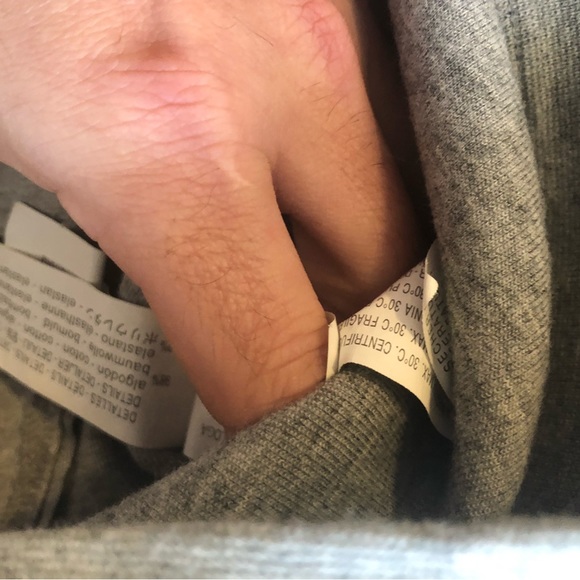 Preloved Zara men’s Heather grey kangaroo pouch hoodie in size S!! - Picture 6 of 6